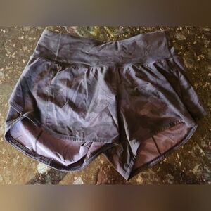 🖤 Black Camo Lululemon Speed Up Shorts Long Inseam